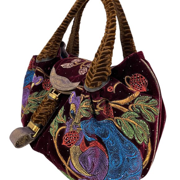 Fendi Embroidered Squirrel Spy Bag - Picture 3 of 9